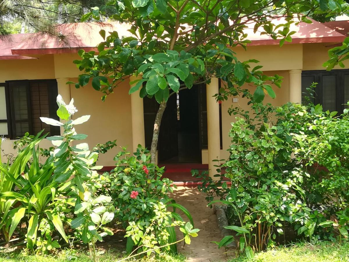 Sukriti Beach Resort 瓦尔卡拉 外观 照片