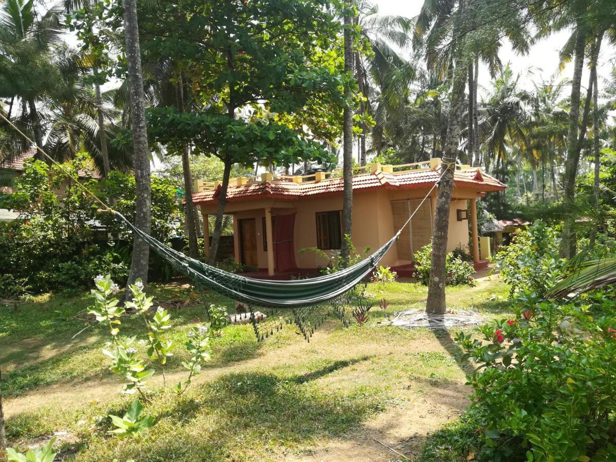 Sukriti Beach Resort 瓦尔卡拉 外观 照片