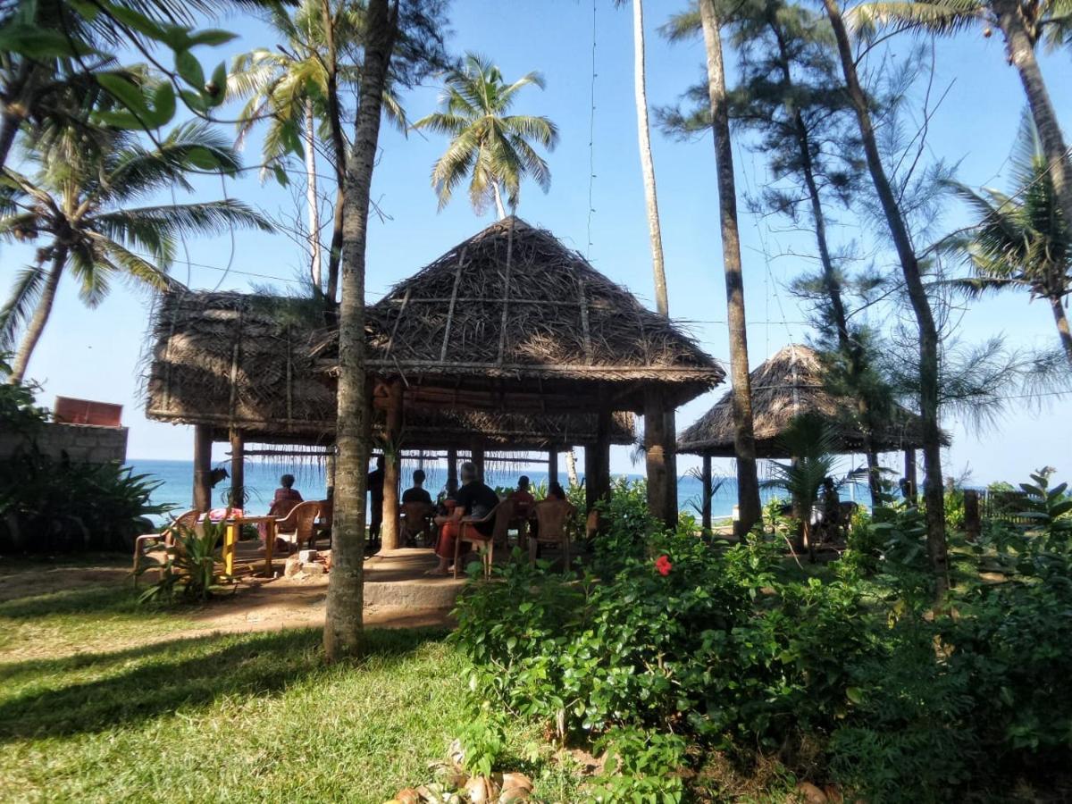 Sukriti Beach Resort 瓦尔卡拉 外观 照片