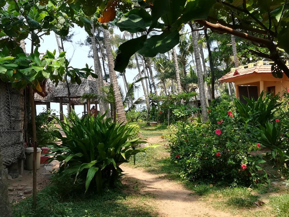 Sukriti Beach Resort 瓦尔卡拉 外观 照片