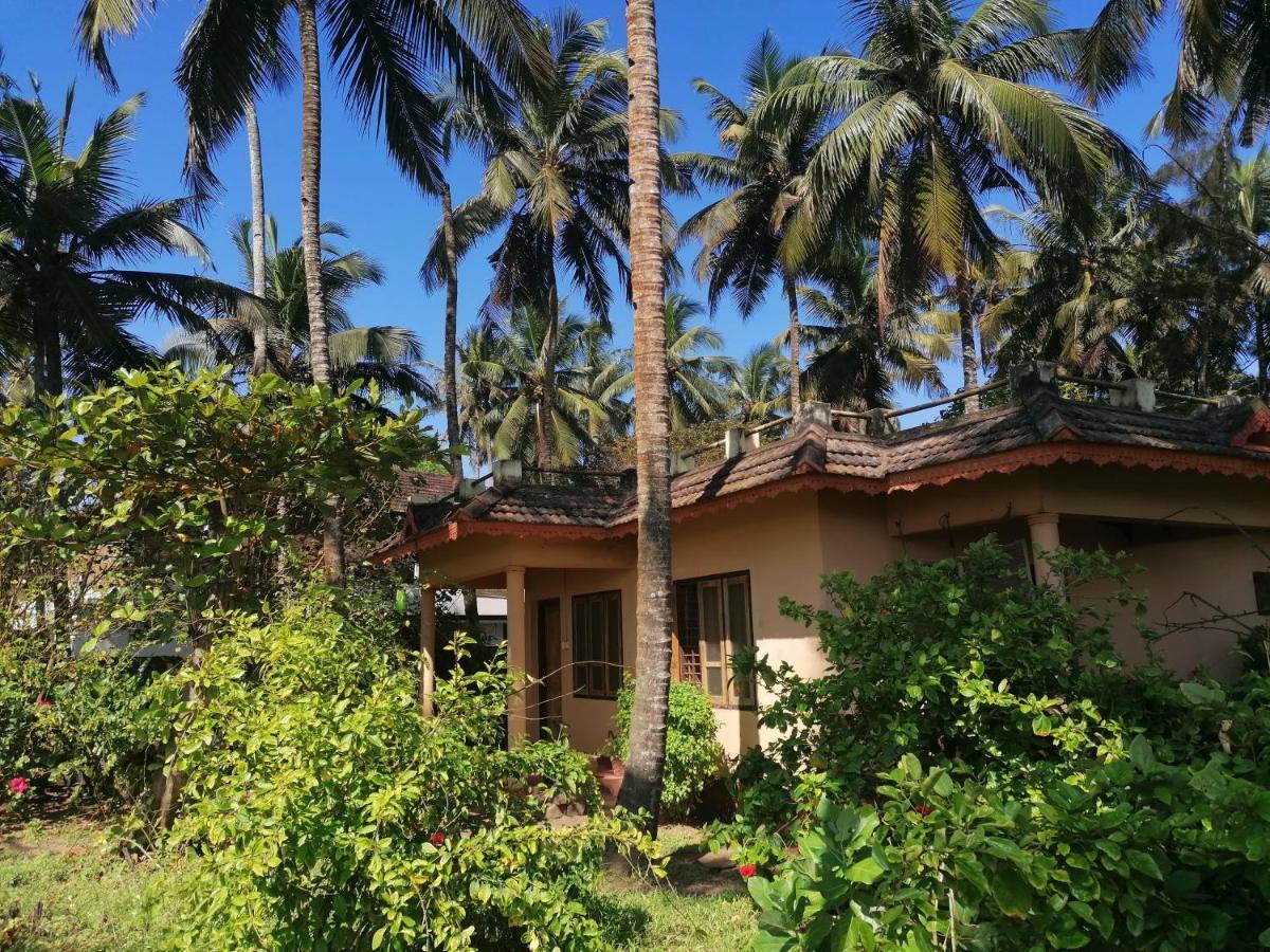 Sukriti Beach Resort 瓦尔卡拉 外观 照片
