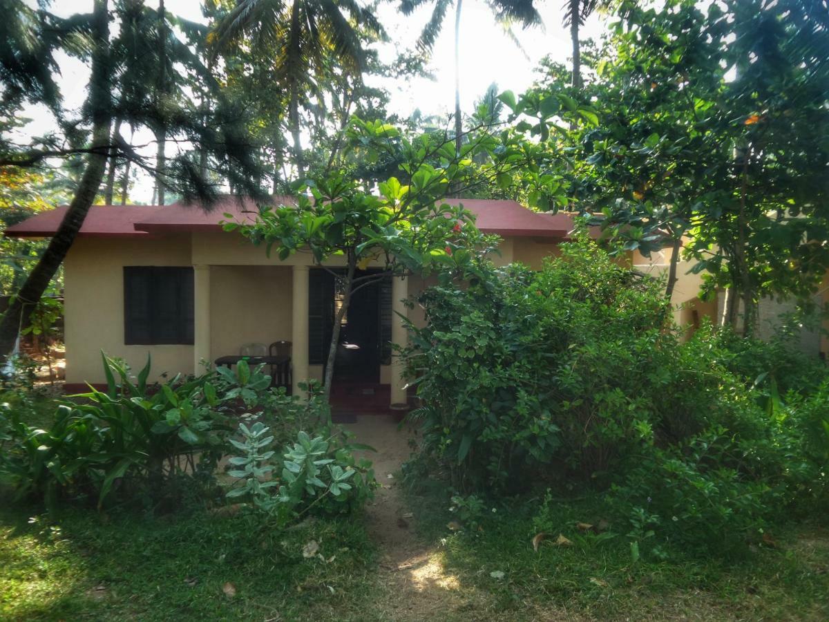 Sukriti Beach Resort 瓦尔卡拉 外观 照片